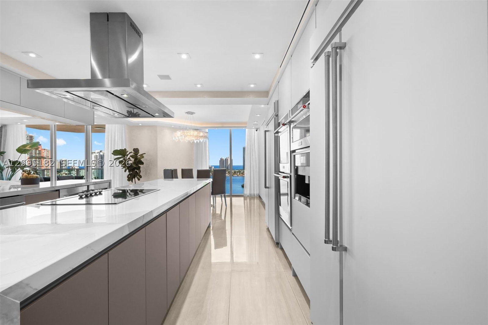 Real estate property located at 3301 183rd St #2001, Miami-dade, The Peninsula Ii Condo, Aventura, FL