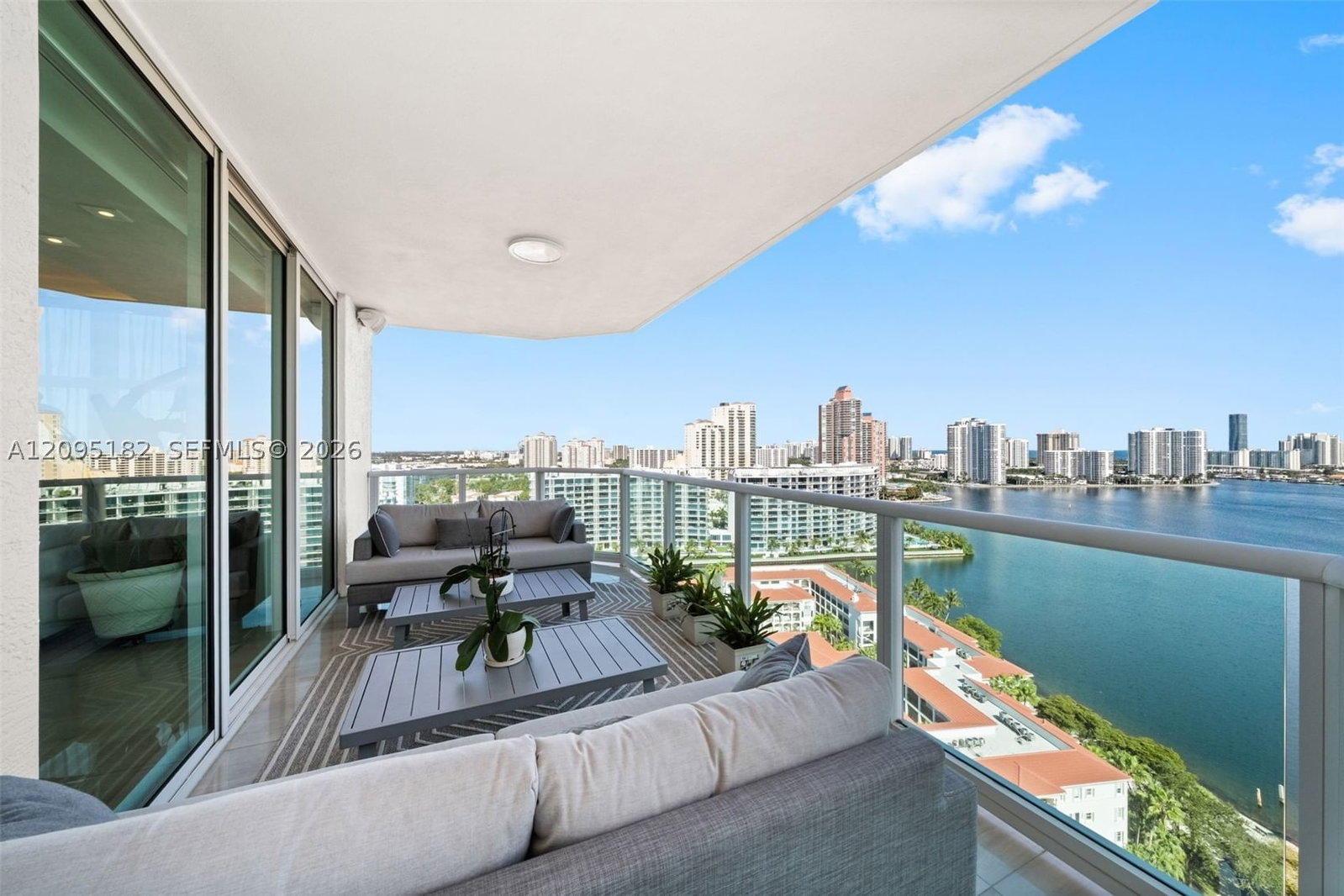 Real estate property located at 3301 183rd St #2001, Miami-dade, The Peninsula Ii Condo, Aventura, FL