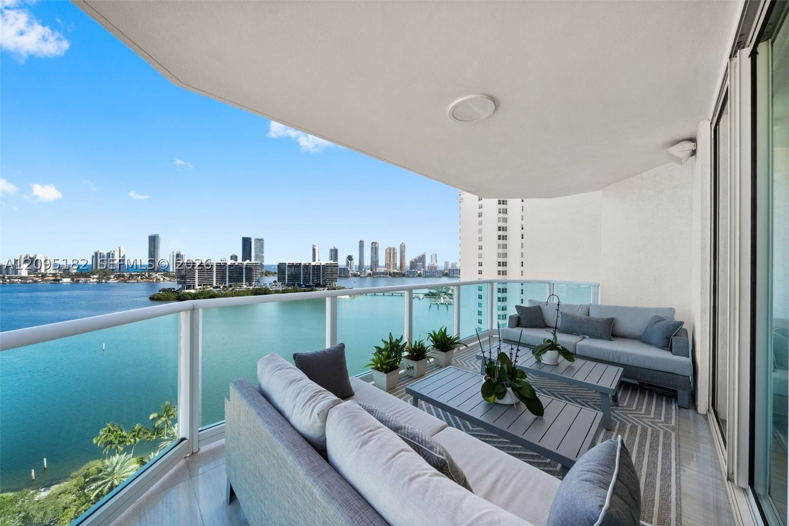 Real estate property located at 3301 183rd St #2001, Miami-dade, The Peninsula Ii Condo, Aventura, FL