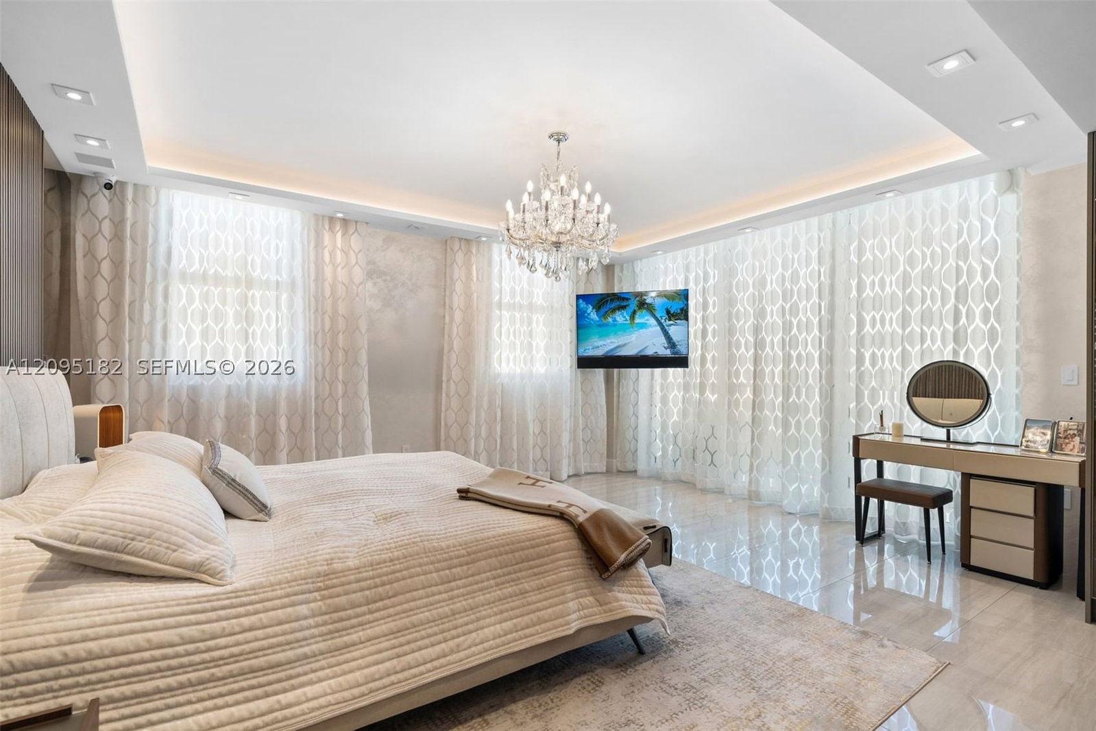 Real estate property located at 3301 183rd St #2001, Miami-dade, The Peninsula Ii Condo, Aventura, FL