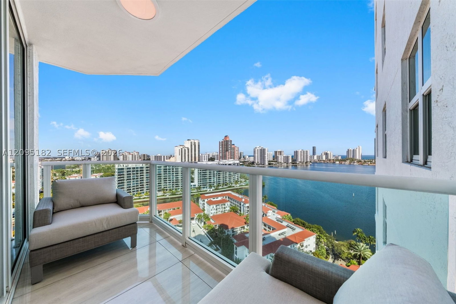 Real estate property located at 3301 183rd St #2001, Miami-dade, The Peninsula Ii Condo, Aventura, FL