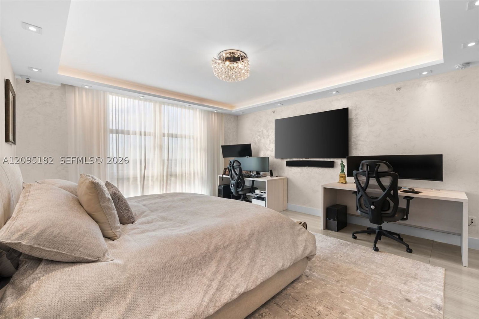 Real estate property located at 3301 183rd St #2001, Miami-dade, The Peninsula Ii Condo, Aventura, FL