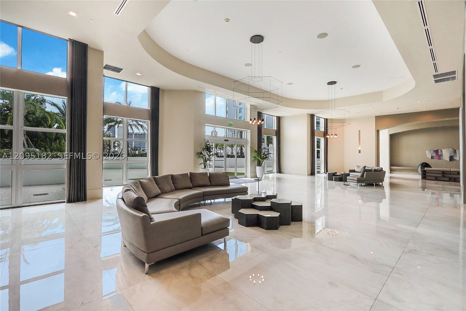 Real estate property located at 3301 183rd St #2001, Miami-dade, The Peninsula Ii Condo, Aventura, FL
