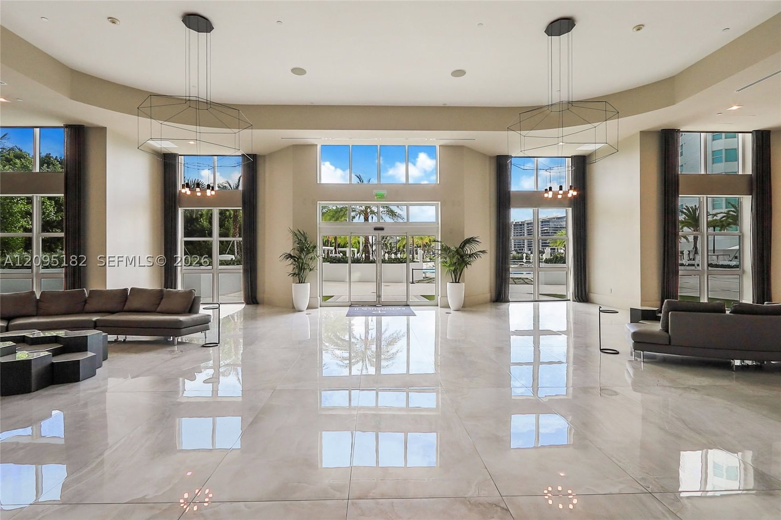 Real estate property located at 3301 183rd St #2001, Miami-dade, The Peninsula Ii Condo, Aventura, FL