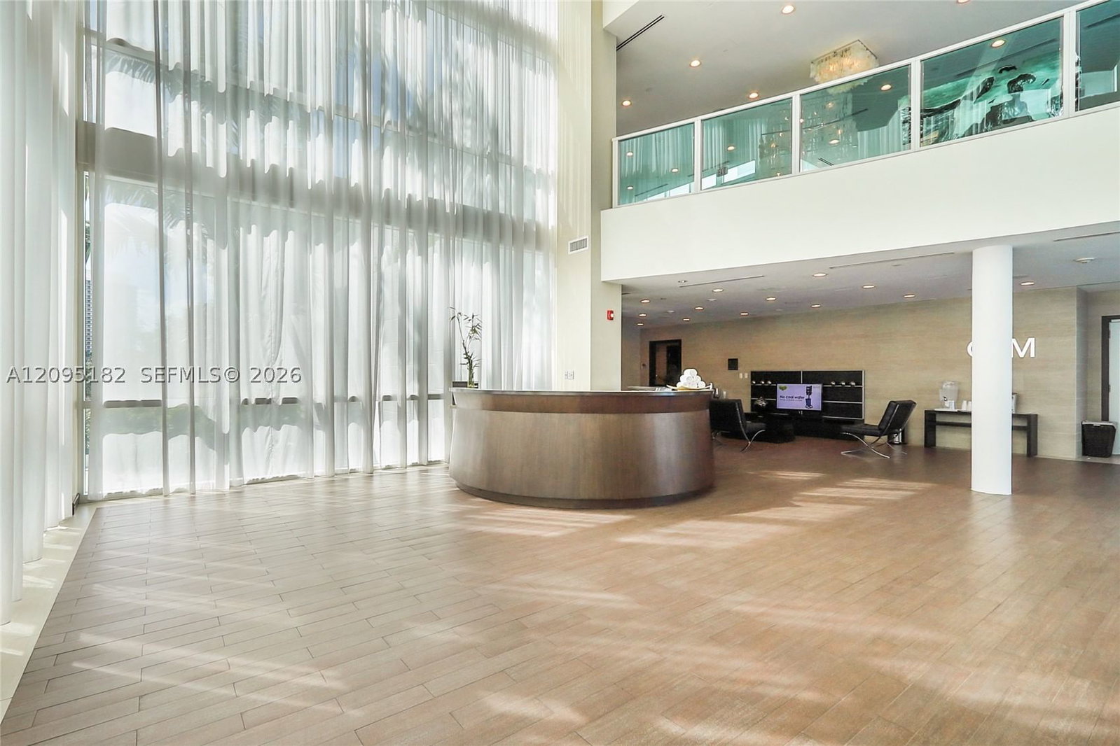 Real estate property located at 3301 183rd St #2001, Miami-dade, The Peninsula Ii Condo, Aventura, FL