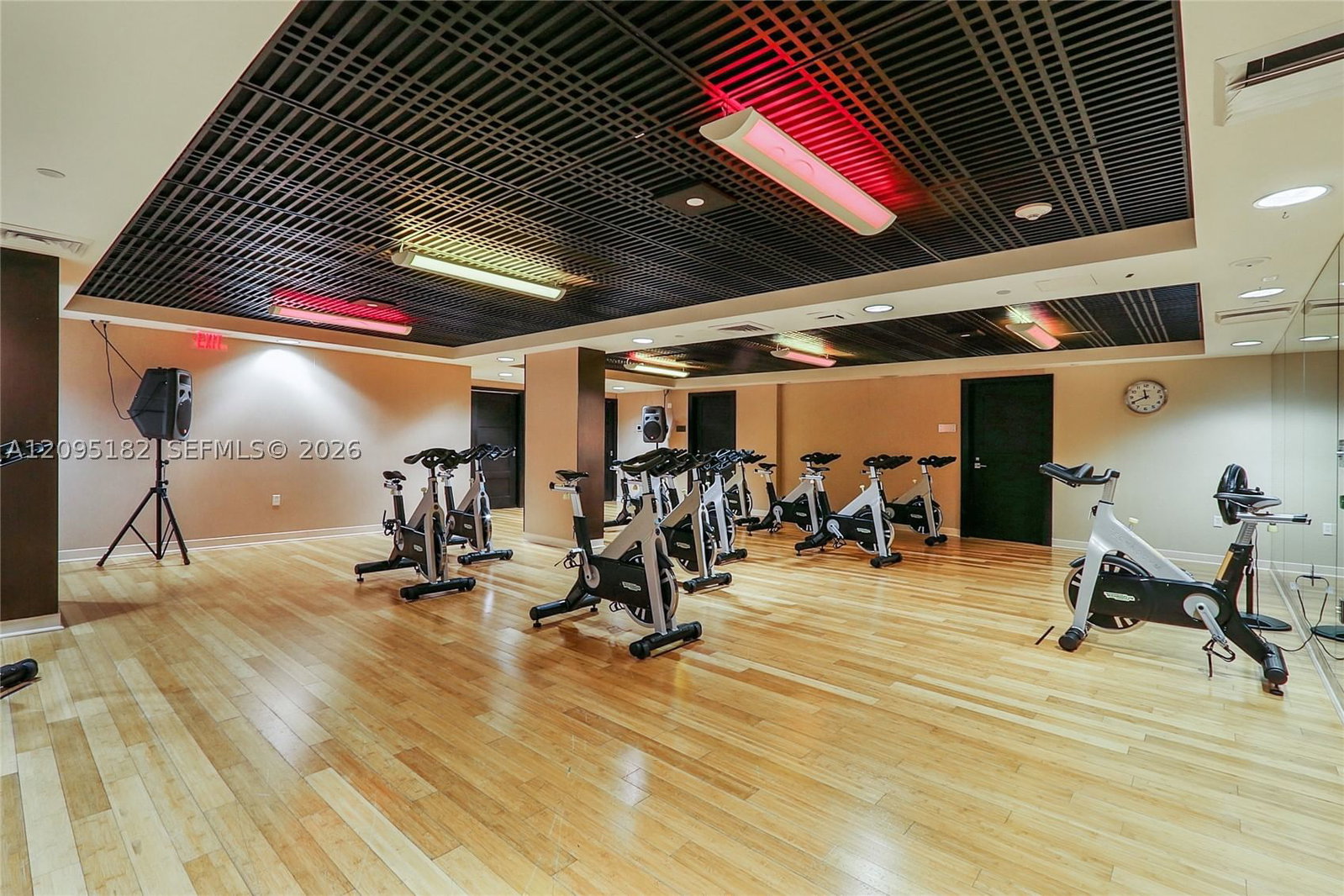 Real estate property located at 3301 183rd St #2001, Miami-dade, The Peninsula Ii Condo, Aventura, FL