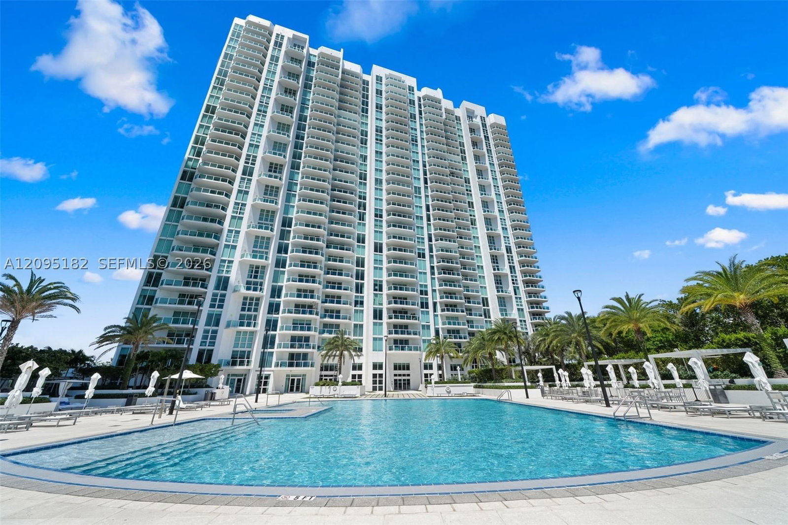 Real estate property located at 3301 183rd St #2001, Miami-dade, The Peninsula Ii Condo, Aventura, FL