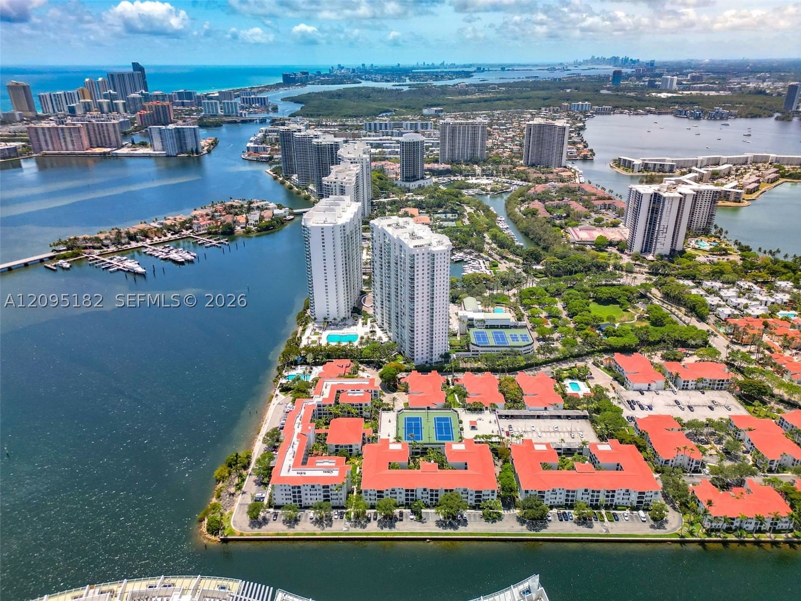 Real estate property located at 3301 183rd St #2001, Miami-dade, The Peninsula Ii Condo, Aventura, FL