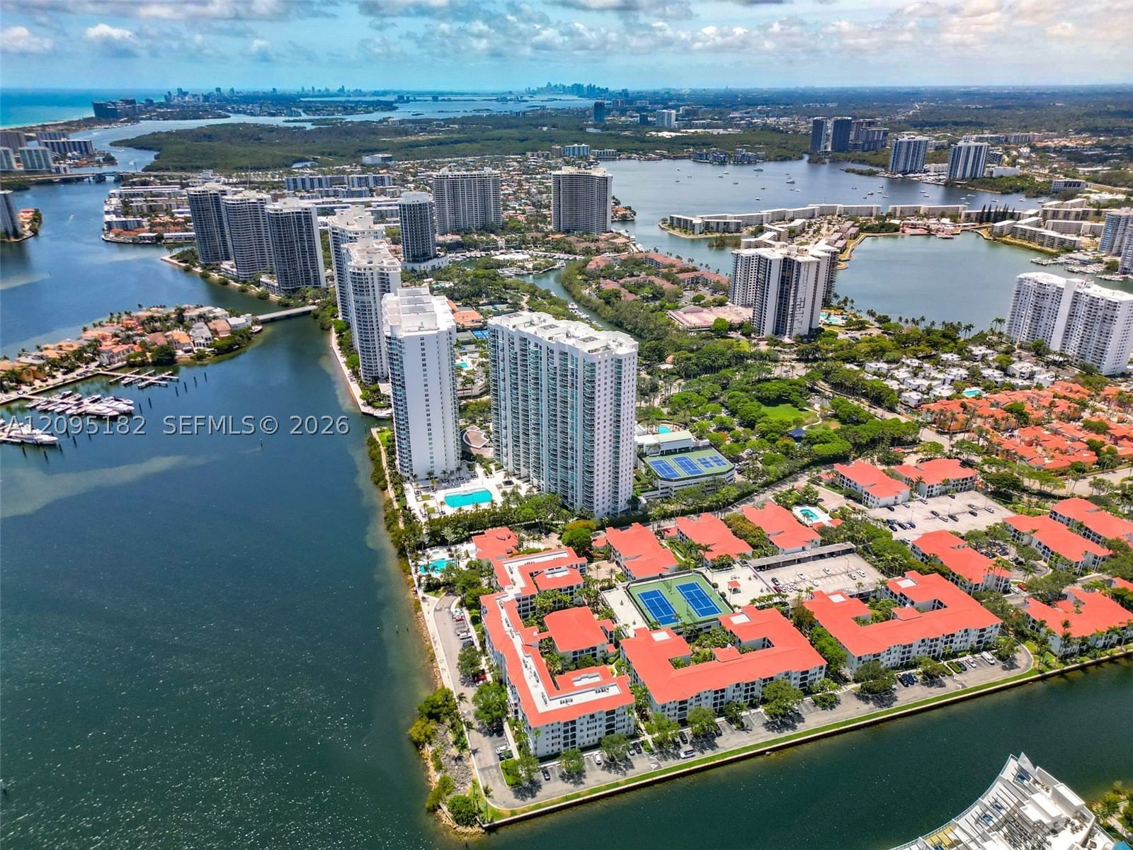 Real estate property located at 3301 183rd St #2001, Miami-dade, The Peninsula Ii Condo, Aventura, FL