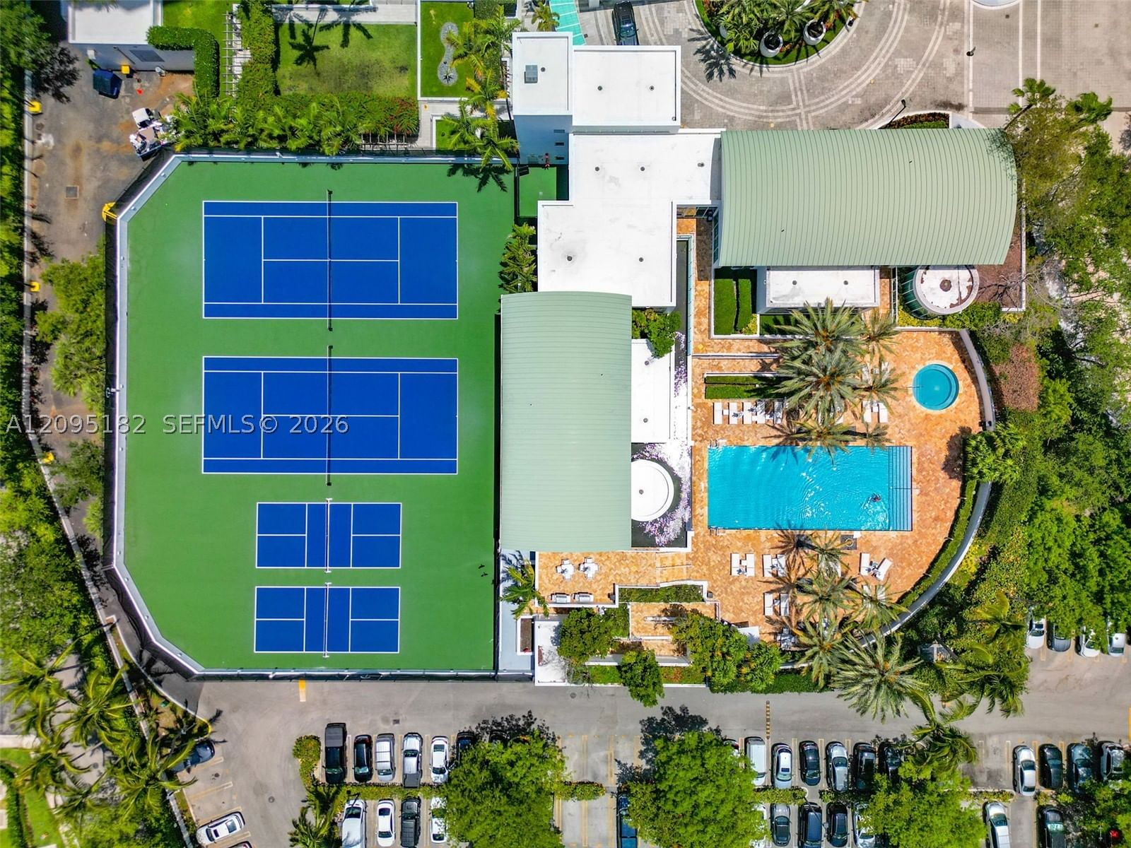 Real estate property located at 3301 183rd St #2001, Miami-dade, The Peninsula Ii Condo, Aventura, FL