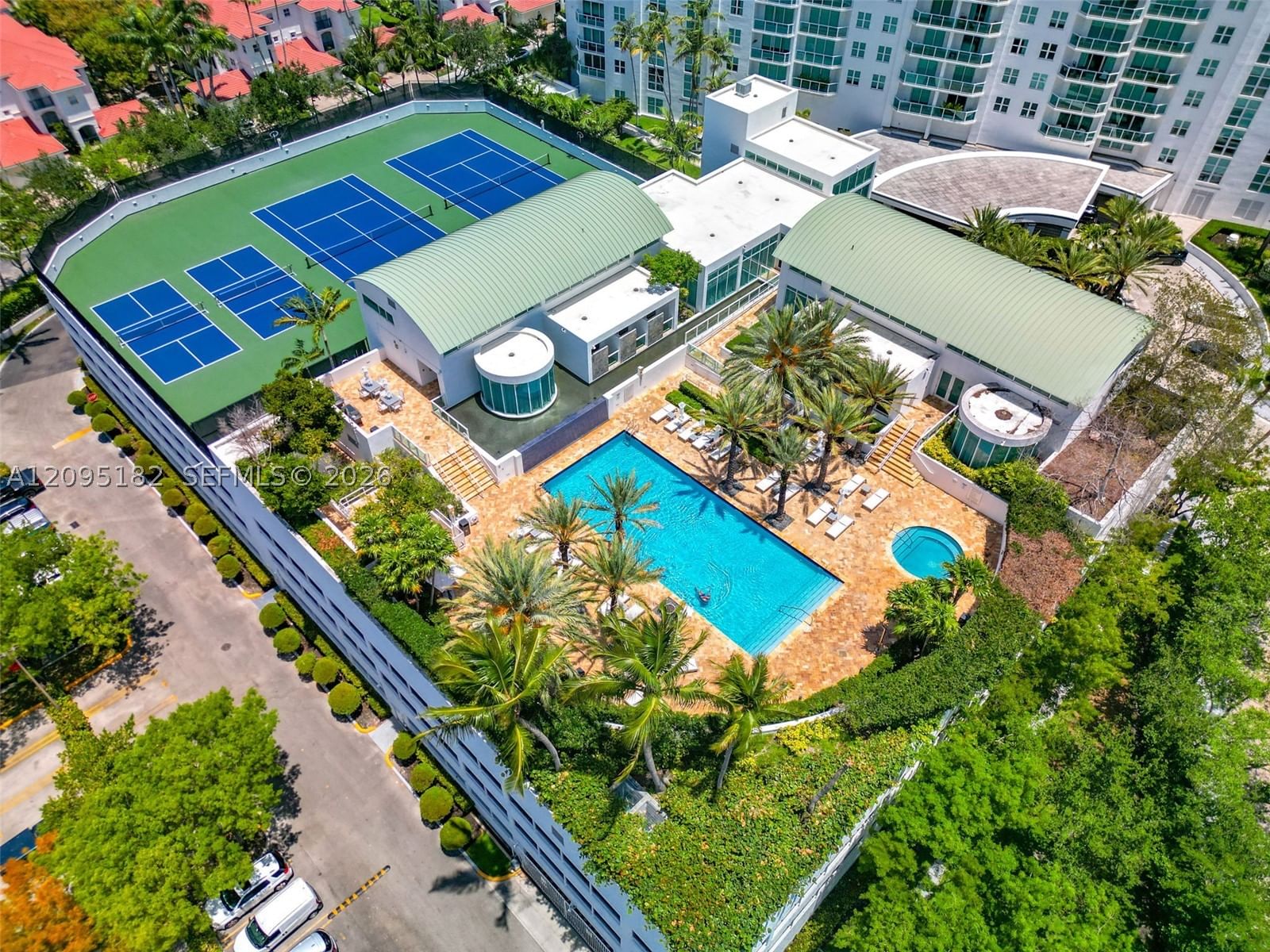 Real estate property located at 3301 183rd St #2001, Miami-dade, The Peninsula Ii Condo, Aventura, FL
