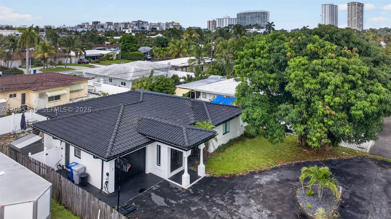 Real estate property located at 2545 2nd Ct, Broward, Pompano Beach Estates, Pompano Beach, FL
