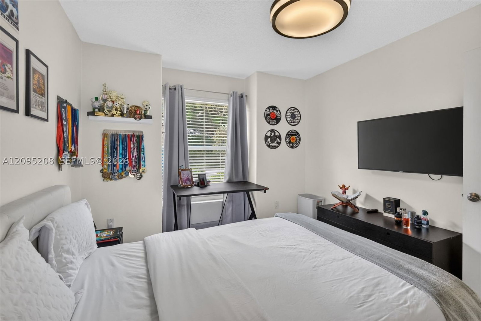 Real estate property located at 19367 23rd St, Broward, Big Sky Plat, Pembroke Pines, FL