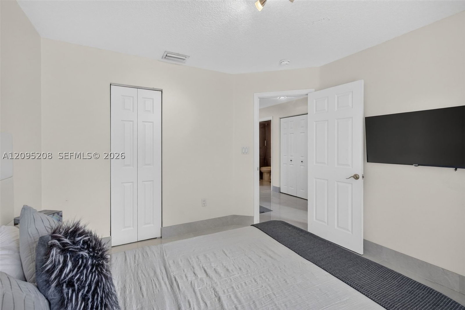 Real estate property located at 19367 23rd St, Broward, Big Sky Plat, Pembroke Pines, FL