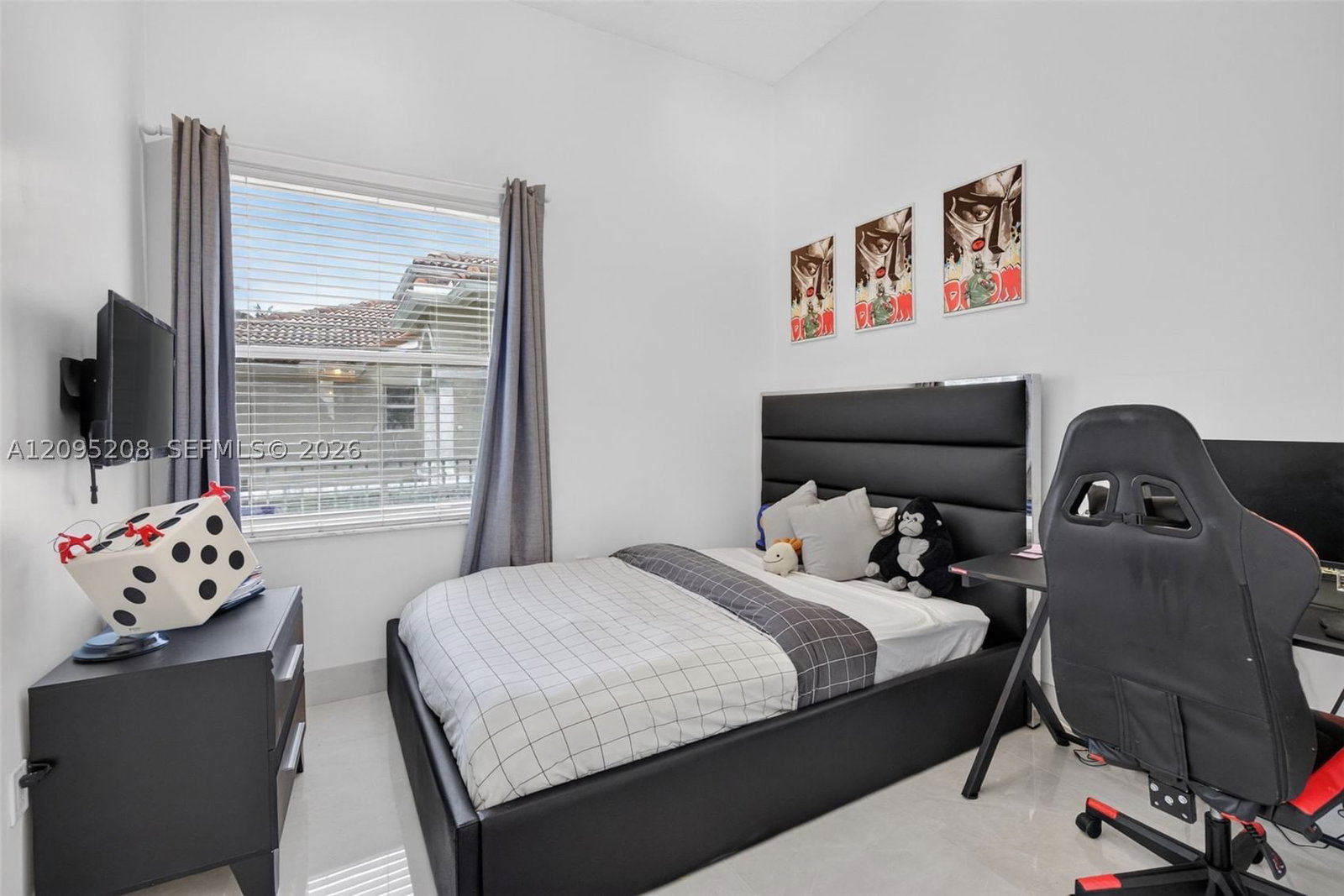 Real estate property located at 19367 23rd St, Broward, Big Sky Plat, Pembroke Pines, FL