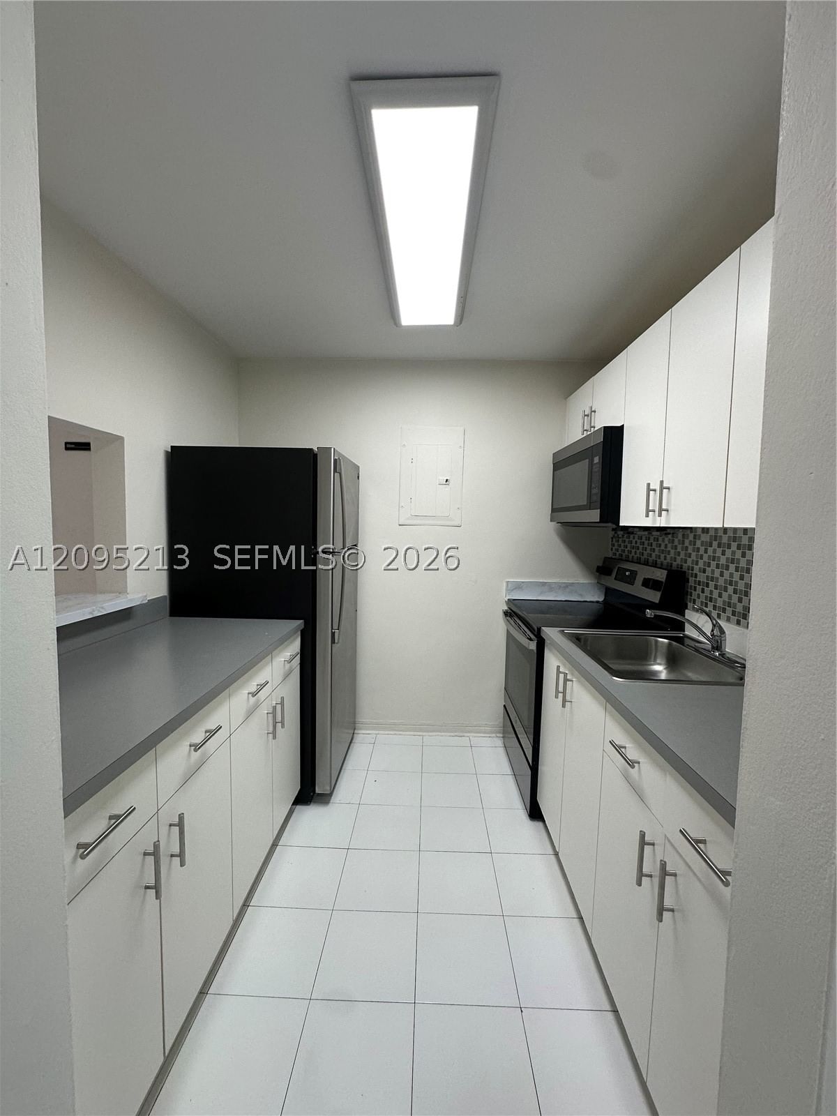 Real estate property located at 2918 Funston St #33B, Broward, Town Colony Condo, Hollywood, FL