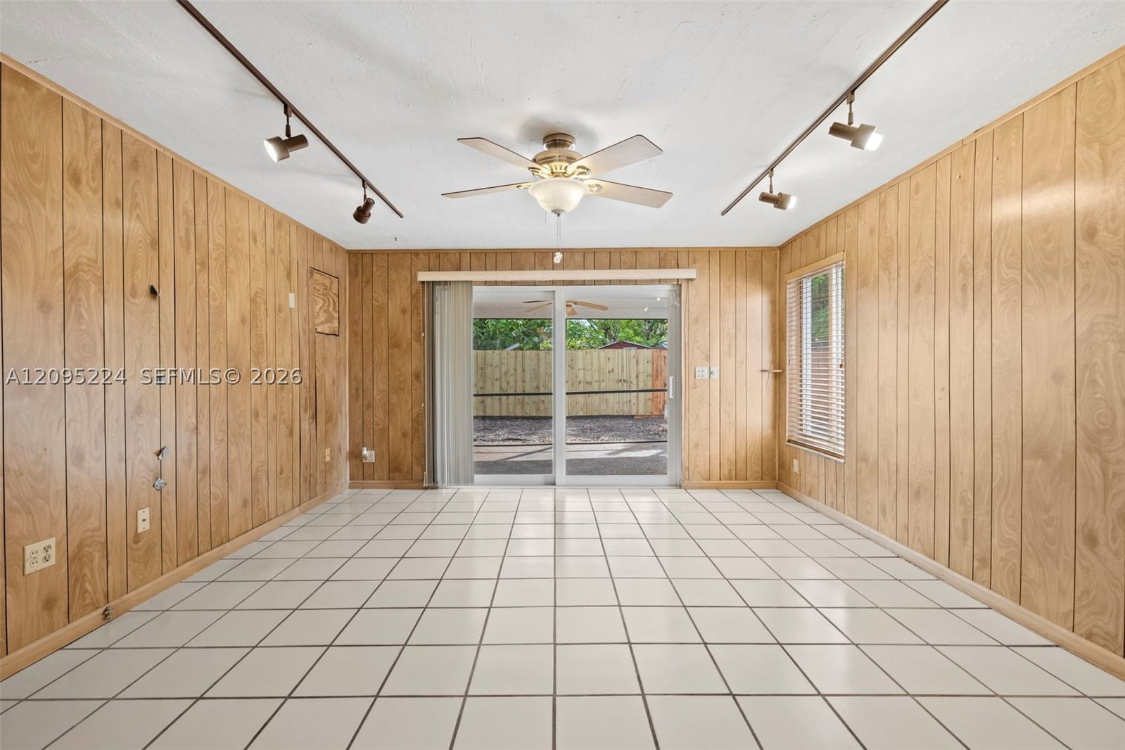 Real estate property located at 3711 39th Ave, Broward, Lake Forest Sec 2, West Park, FL