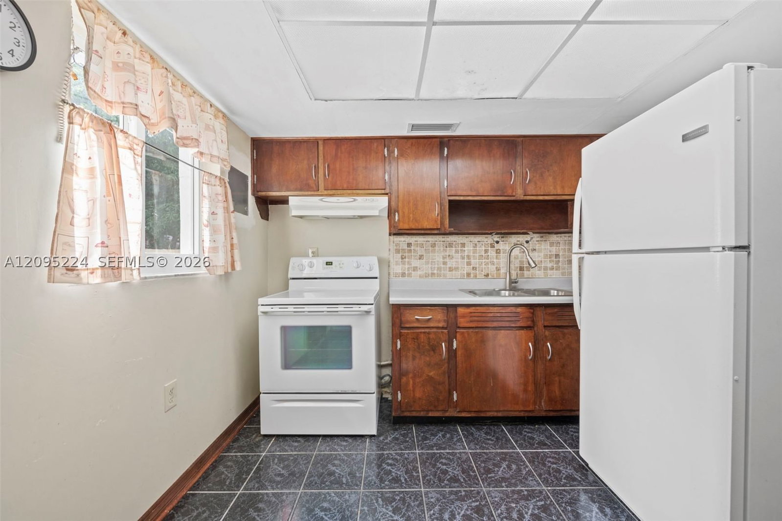 Real estate property located at 3711 39th Ave, Broward, Lake Forest Sec 2, West Park, FL