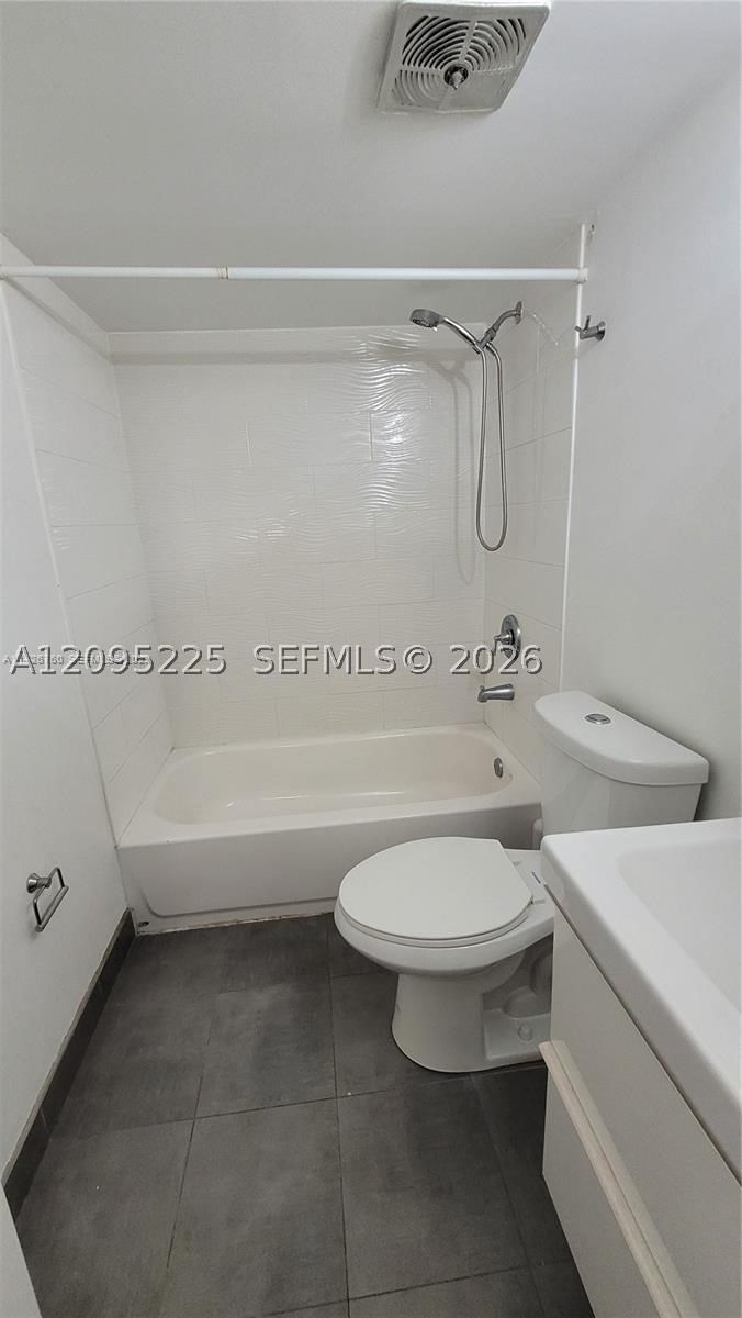 Real estate property located at 1800 Sans Souci Blvd #316, Miami-dade, Bayview Palms Condo, North Miami, FL
