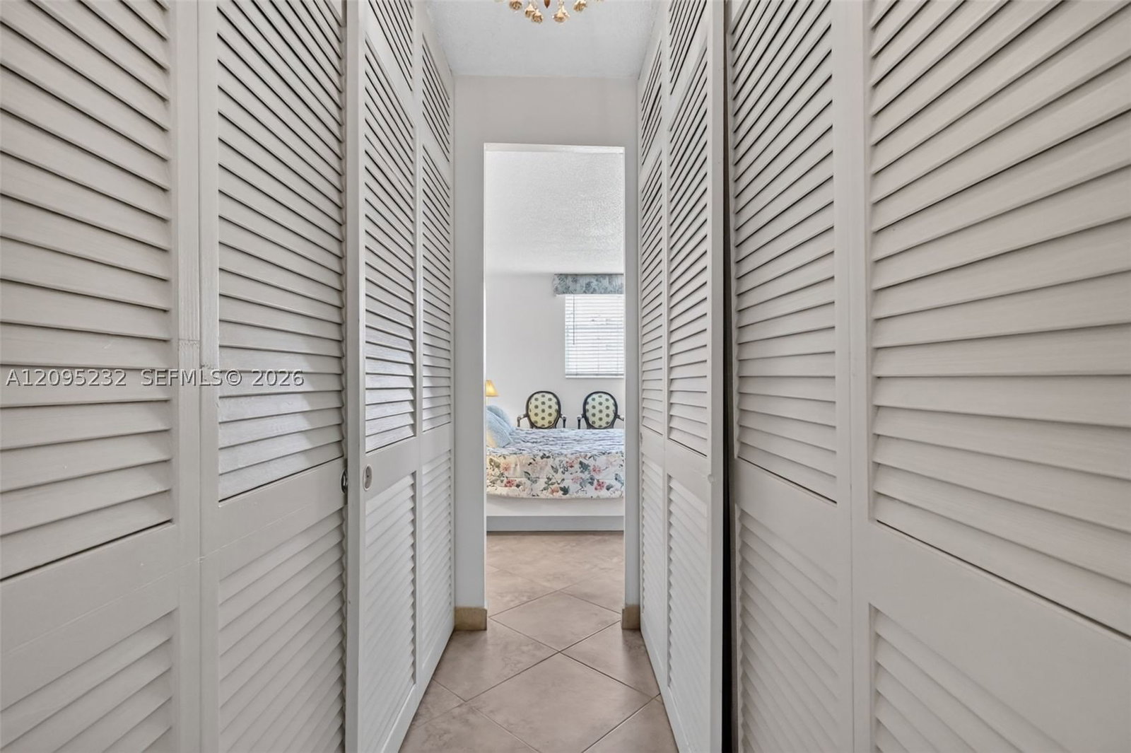 Real estate property located at 1913 Ocean Dr #230, Broward, Chelsea Bayview Condo, Hallandale Beach, FL
