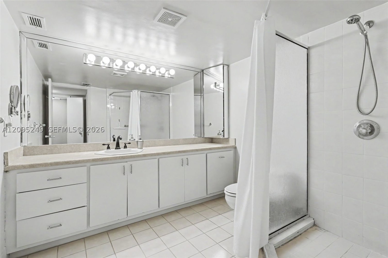 Real estate property located at 1200 Ocean Blvd #3G, Palm Beach, Cloister Beach Towers, Boca Raton, FL
