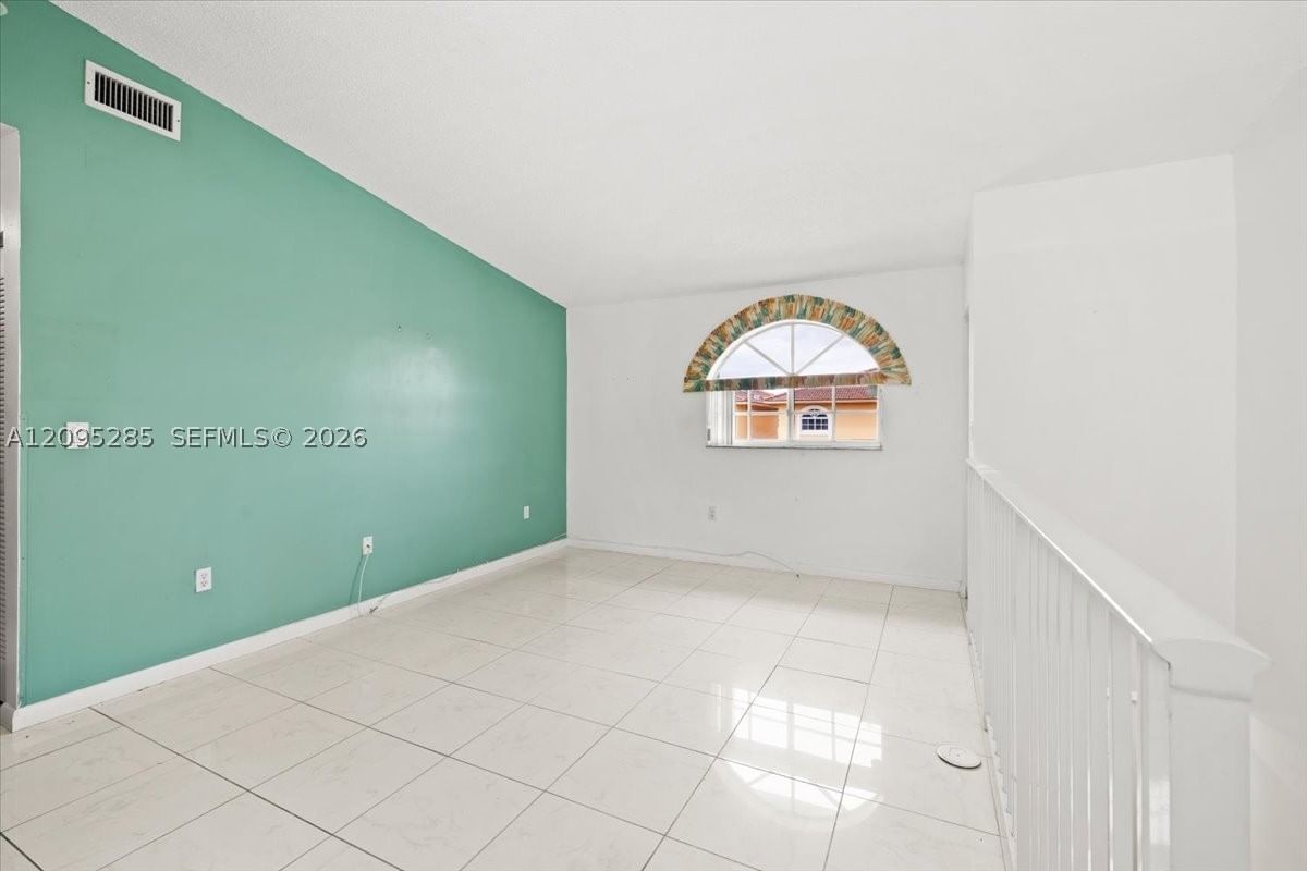 Real estate property located at 3554 80th St #202, Miami-dade, El Prado Xv Condo, Hialeah, FL