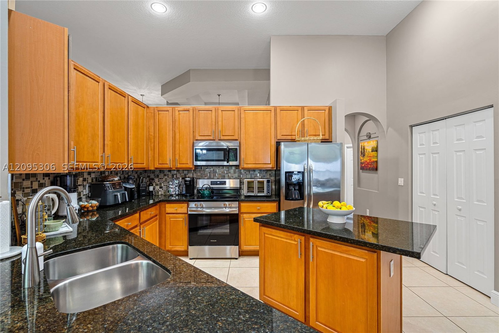 Real estate property located at 13831 16th St, Broward, Pembroke Falls Phase 5, Pembroke Pines, FL