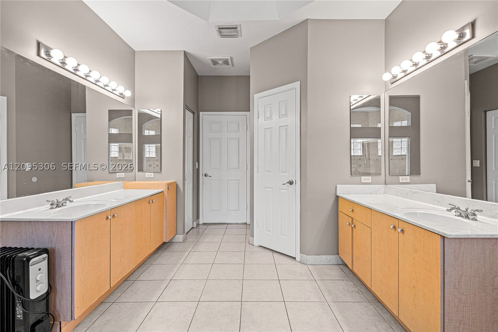 Real estate property located at 13831 16th St, Broward, Pembroke Falls Phase 5, Pembroke Pines, FL