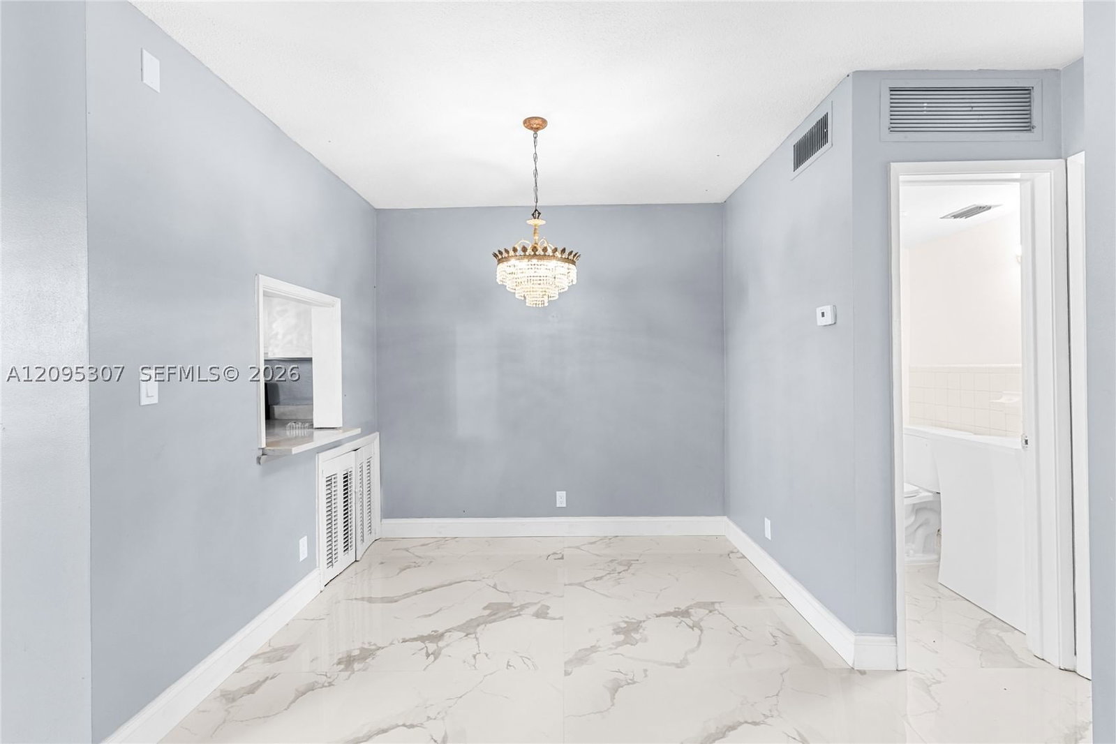 Real estate property located at 2050 39th ST W112, Broward, Lighthouse Point Gardens, Lighthouse Point, FL