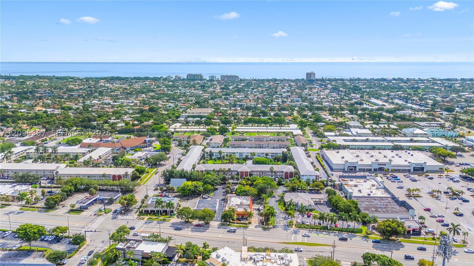 Real estate property located at 2050 39th ST W112, Broward, Lighthouse Point Gardens, Lighthouse Point, FL