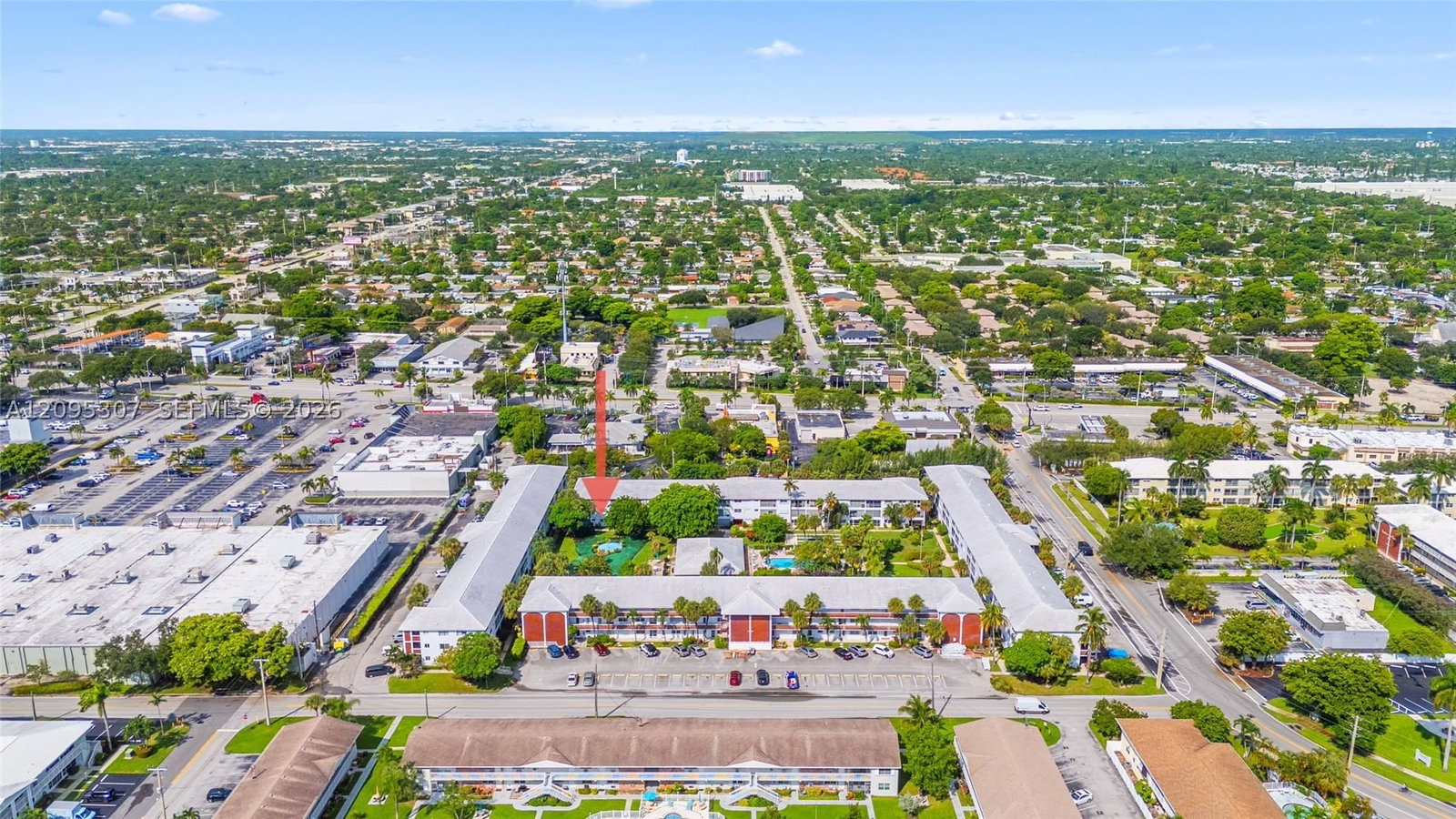 Real estate property located at 2050 39th ST W112, Broward, Lighthouse Point Gardens, Lighthouse Point, FL