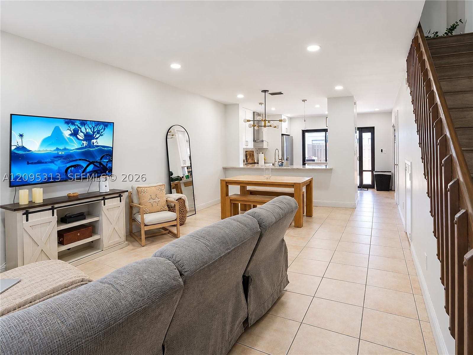 Real estate property located at 1046 107th Ave, Broward, Pembroke Pointe Section T, Pembroke Pines, FL