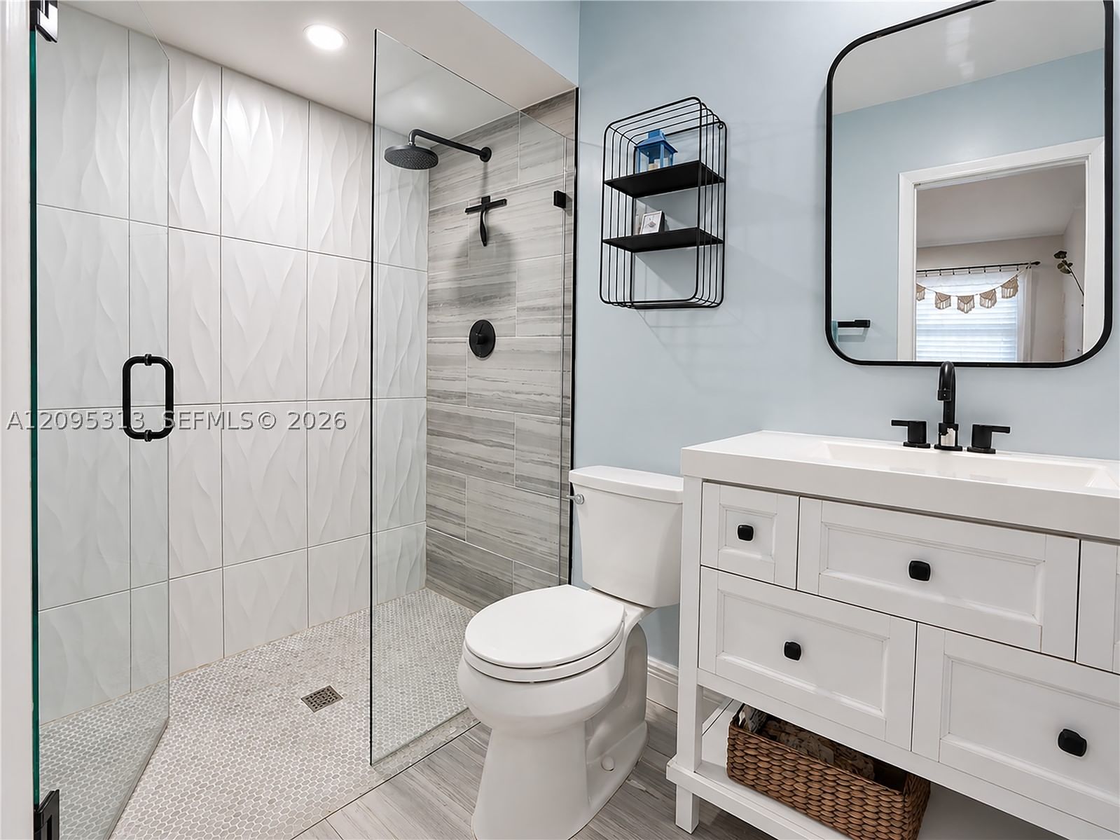 Real estate property located at 1046 107th Ave, Broward, Pembroke Pointe Section T, Pembroke Pines, FL