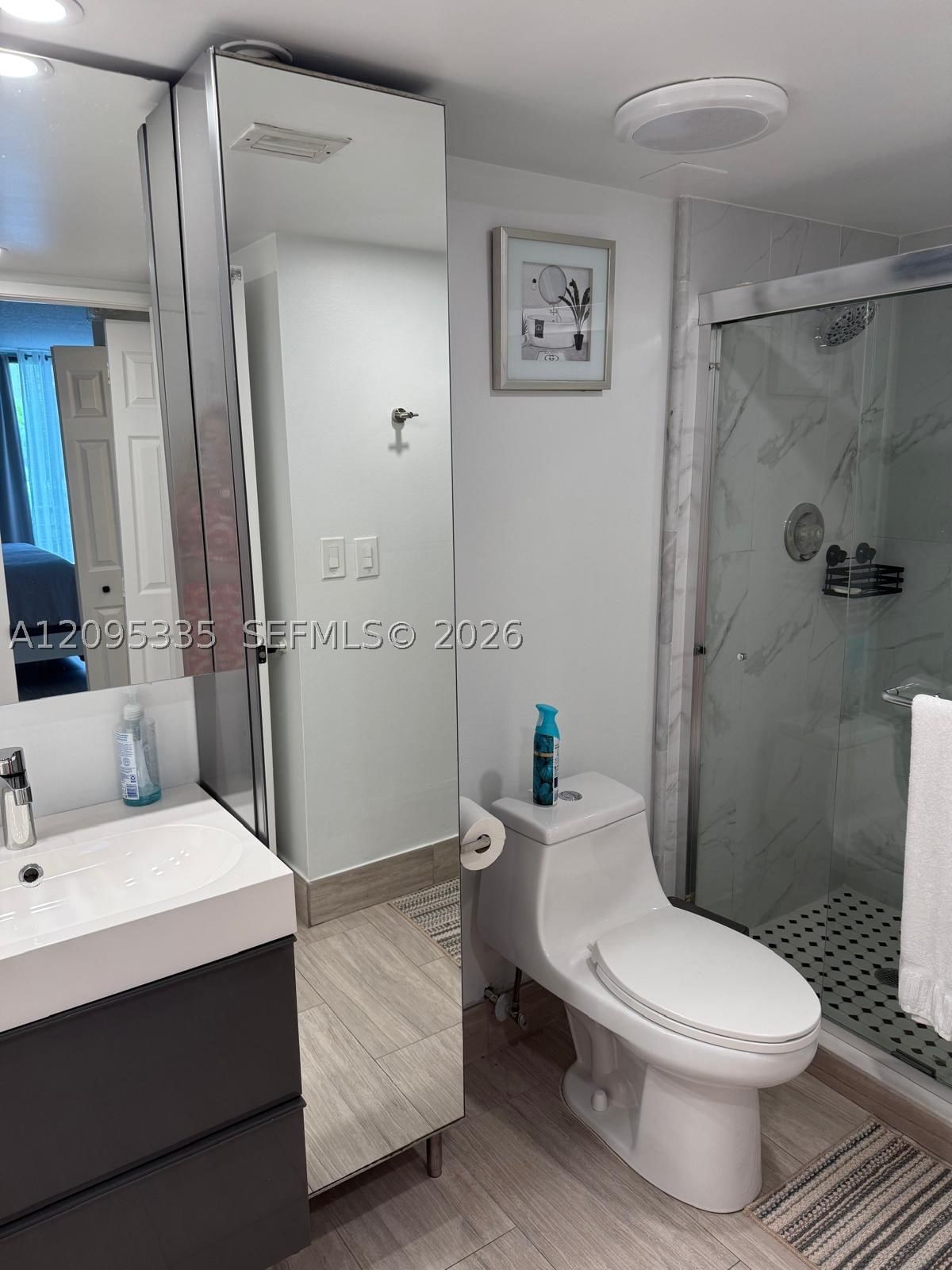 Real estate property located at 3300 192nd St #414, Miami-dade, Parc Central Aventura Eas, Aventura, FL