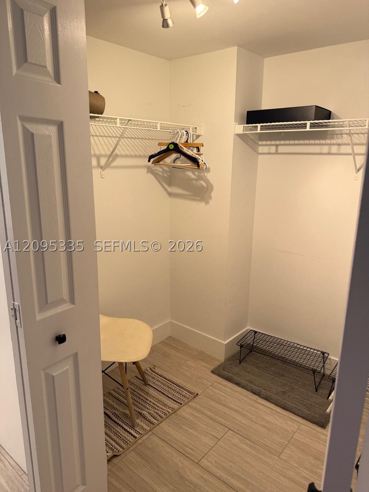 Real estate property located at 3300 192nd St #414, Miami-dade, Parc Central Aventura Eas, Aventura, FL