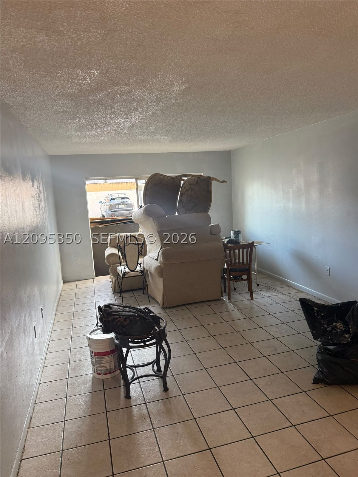 Real estate property located at 3710 21st St #109, Broward, Sunset Hills I Condominiu, Lauderdale Lakes, FL