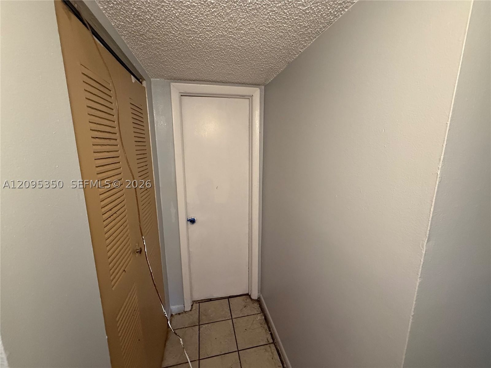 Real estate property located at 3710 21st St #109, Broward, Sunset Hills I Condominiu, Lauderdale Lakes, FL