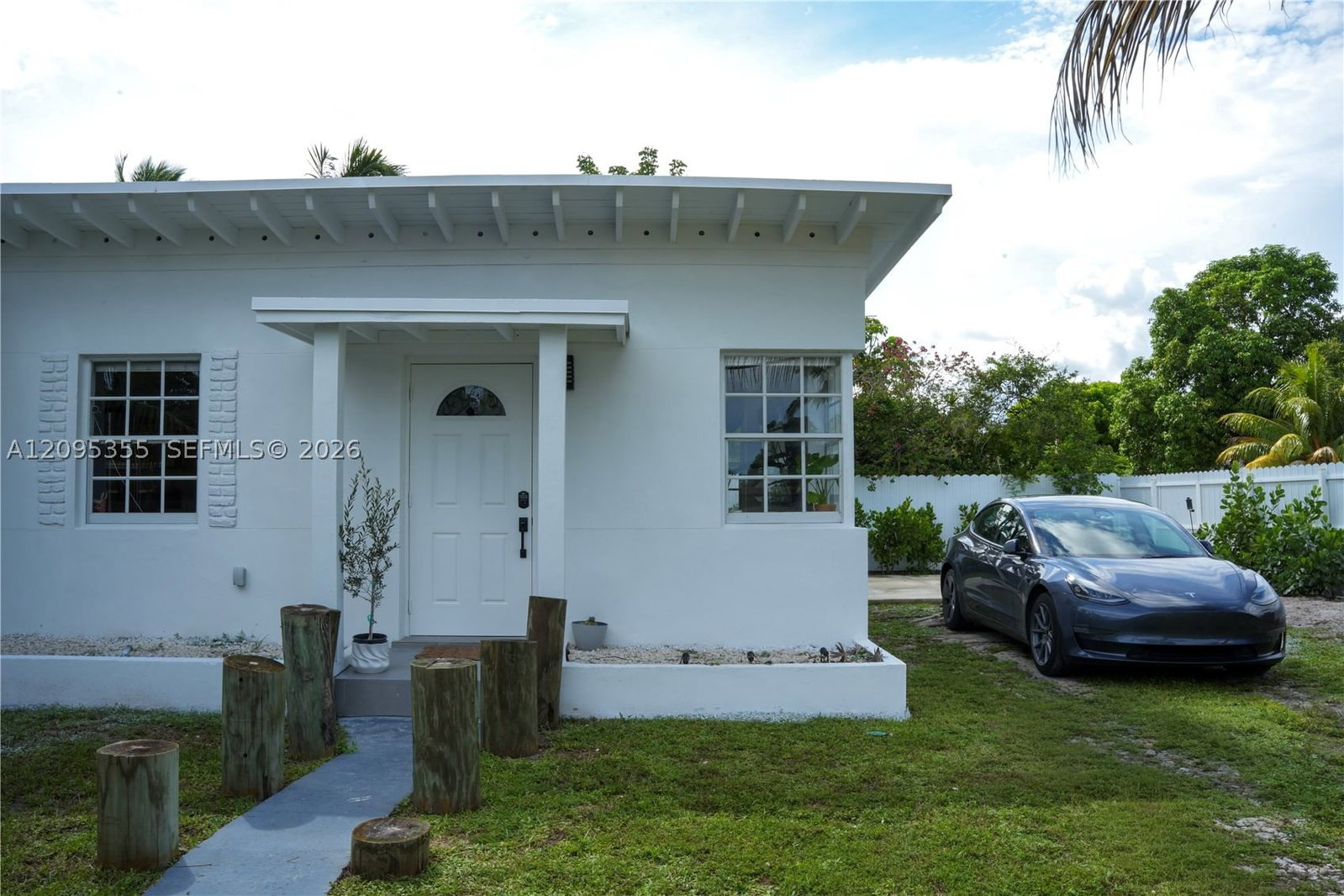 Real estate property located at 11720 5th Ave, Miami-dade, Rev Pl Of Bay View Terr, Miami, FL