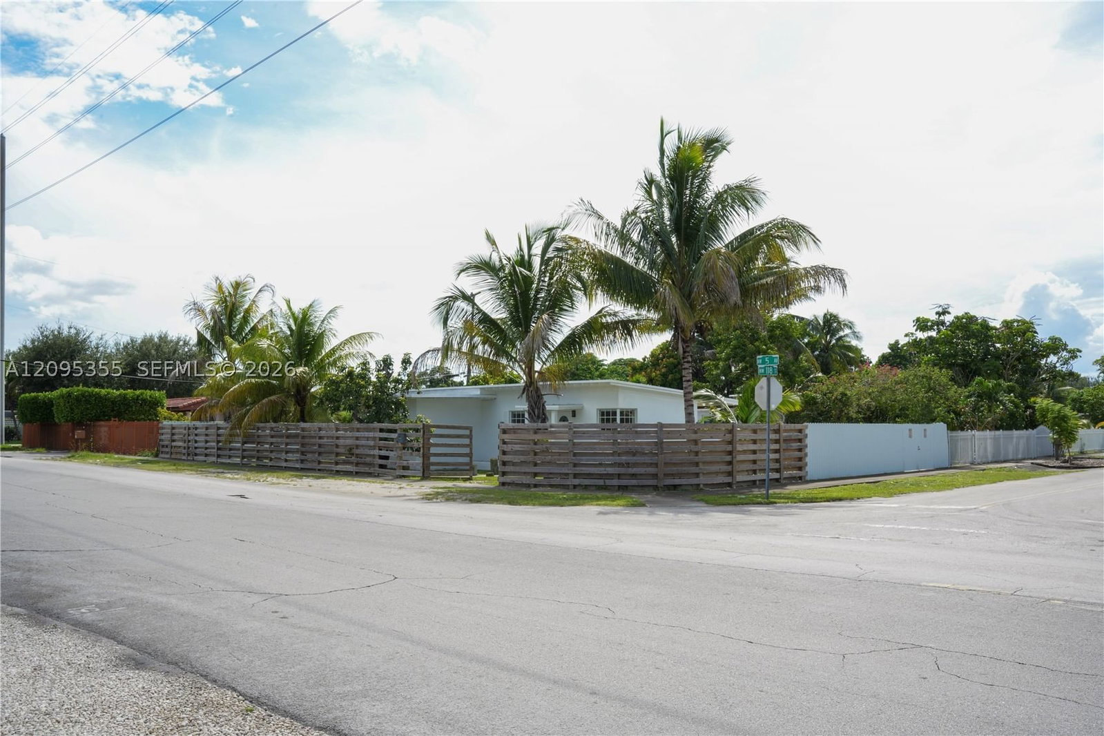 Real estate property located at 11720 5th Ave, Miami-dade, Rev Pl Of Bay View Terr, Miami, FL