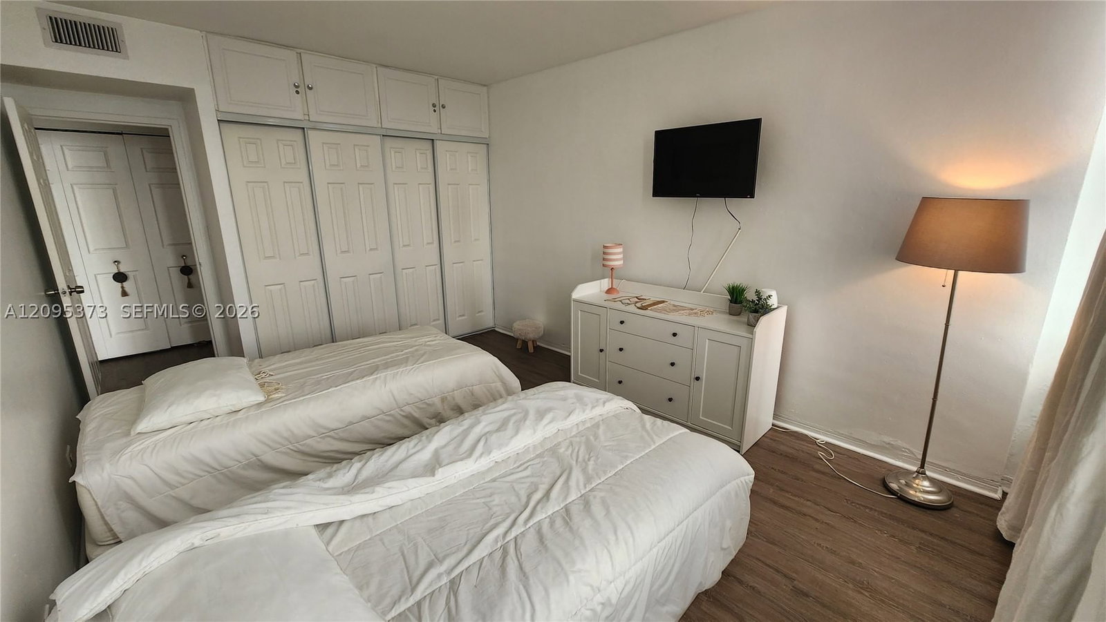 Real estate property located at 7441 Wayne Ave #8Q, Miami-dade, Parkview Point Condo, Miami Beach, FL