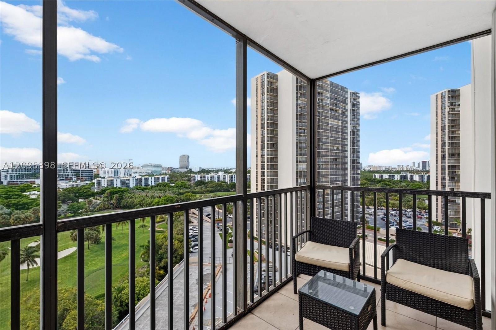 Real estate property located at 20335 Country Club Dr #1402, Miami-dade, Coronado Condo- Tower Ii, Aventura, FL