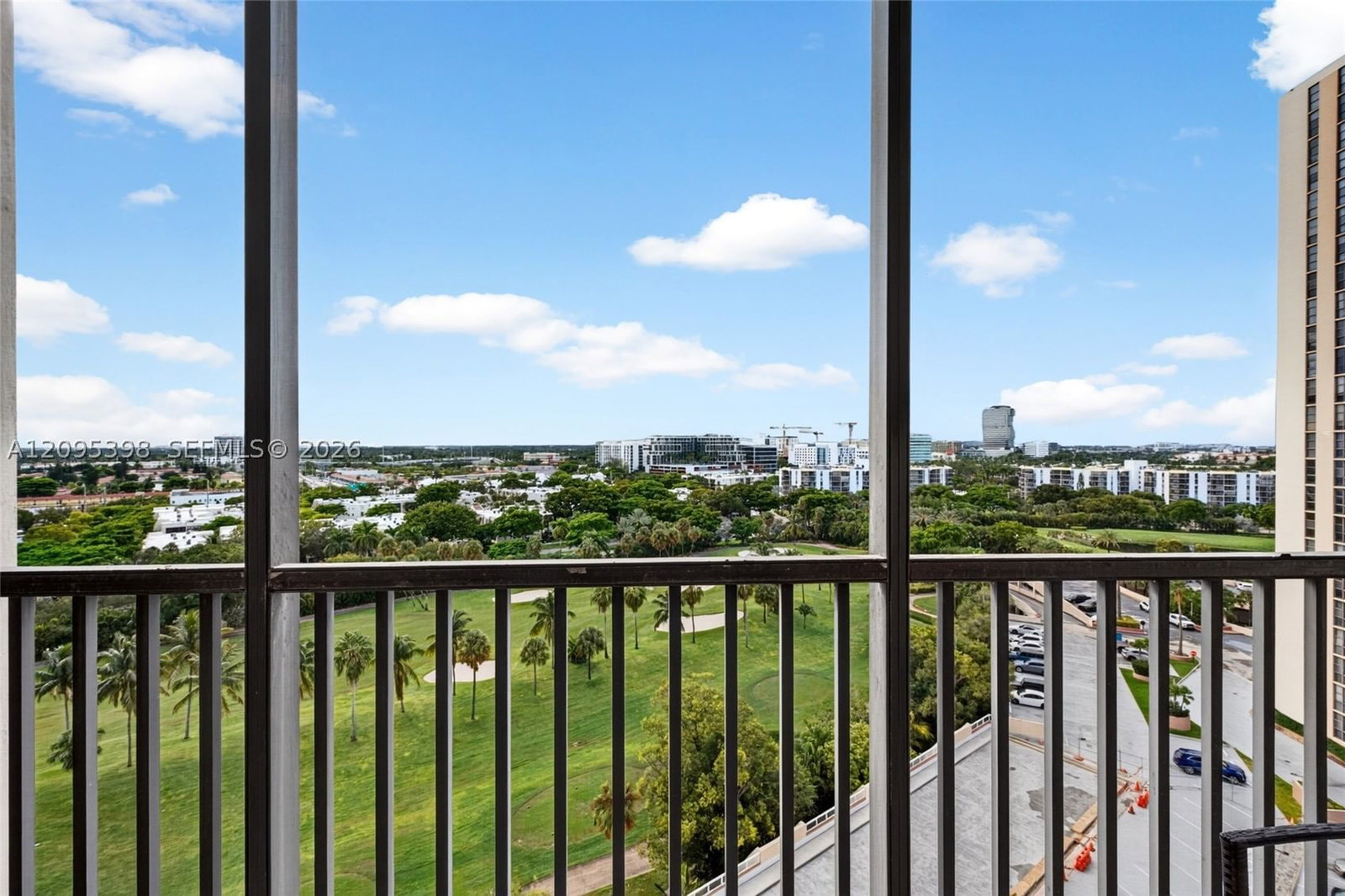 Real estate property located at 20335 Country Club Dr #1402, Miami-dade, Coronado Condo- Tower Ii, Aventura, FL