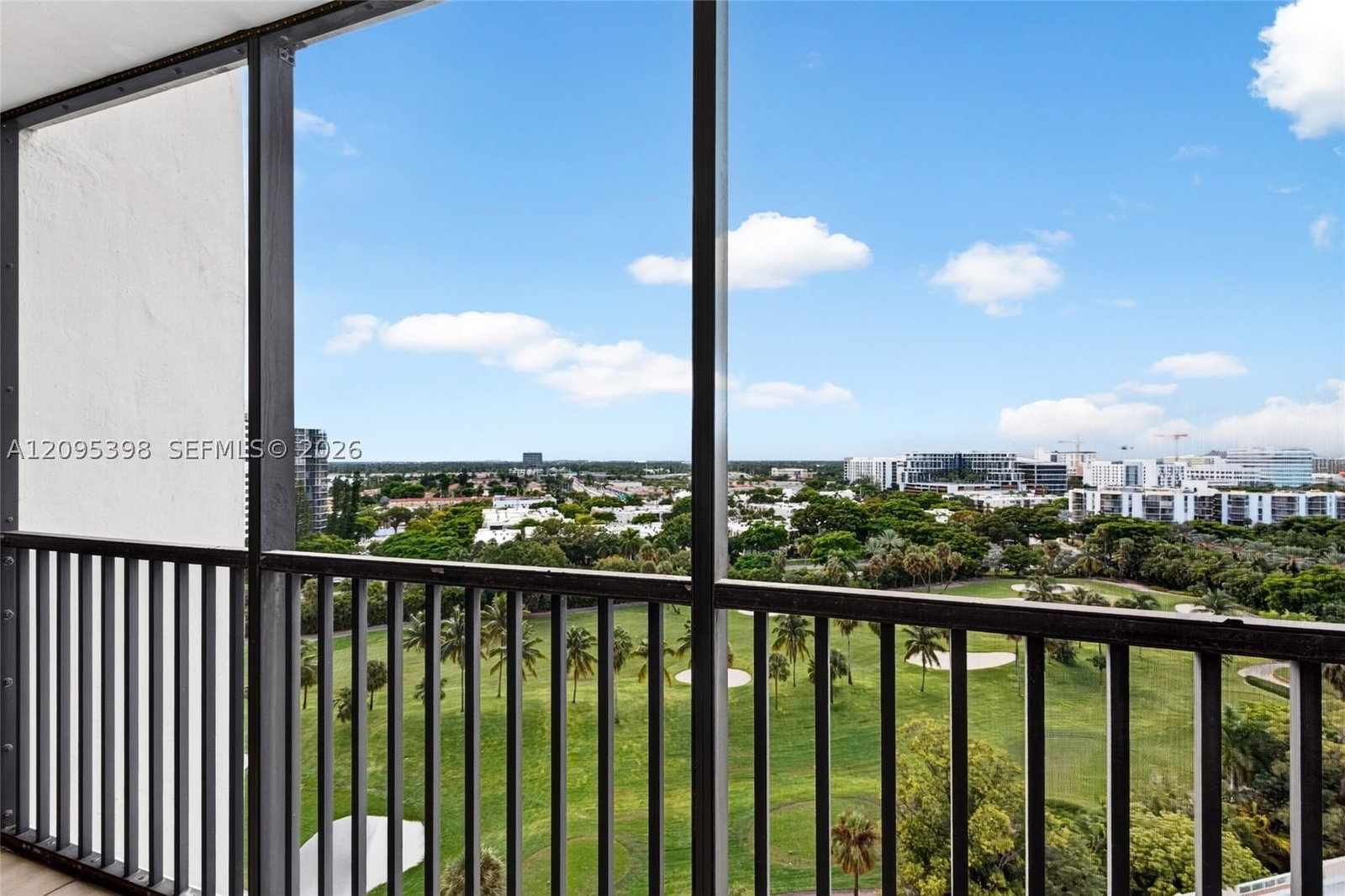 Real estate property located at 20335 Country Club Dr #1402, Miami-dade, Coronado Condo- Tower Ii, Aventura, FL
