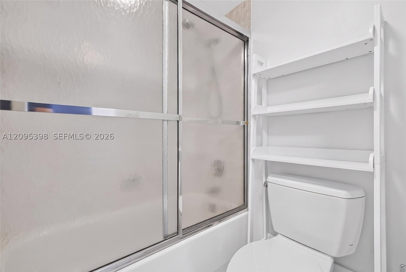 Real estate property located at 20335 Country Club Dr #1402, Miami-dade, Coronado Condo- Tower Ii, Aventura, FL