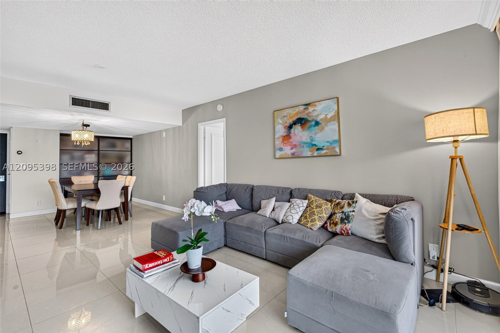 Real estate property located at 20335 Country Club Dr #1402, Miami-dade, Coronado Condo- Tower Ii, Aventura, FL