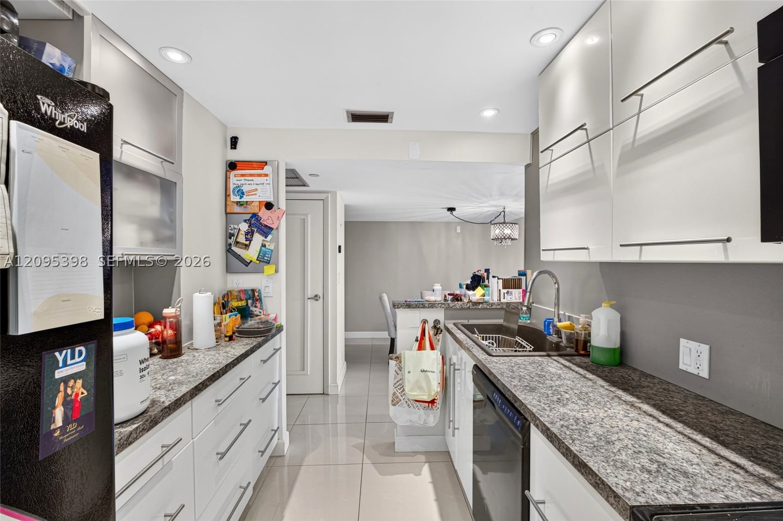 Real estate property located at 20335 Country Club Dr #1402, Miami-dade, Coronado Condo- Tower Ii, Aventura, FL