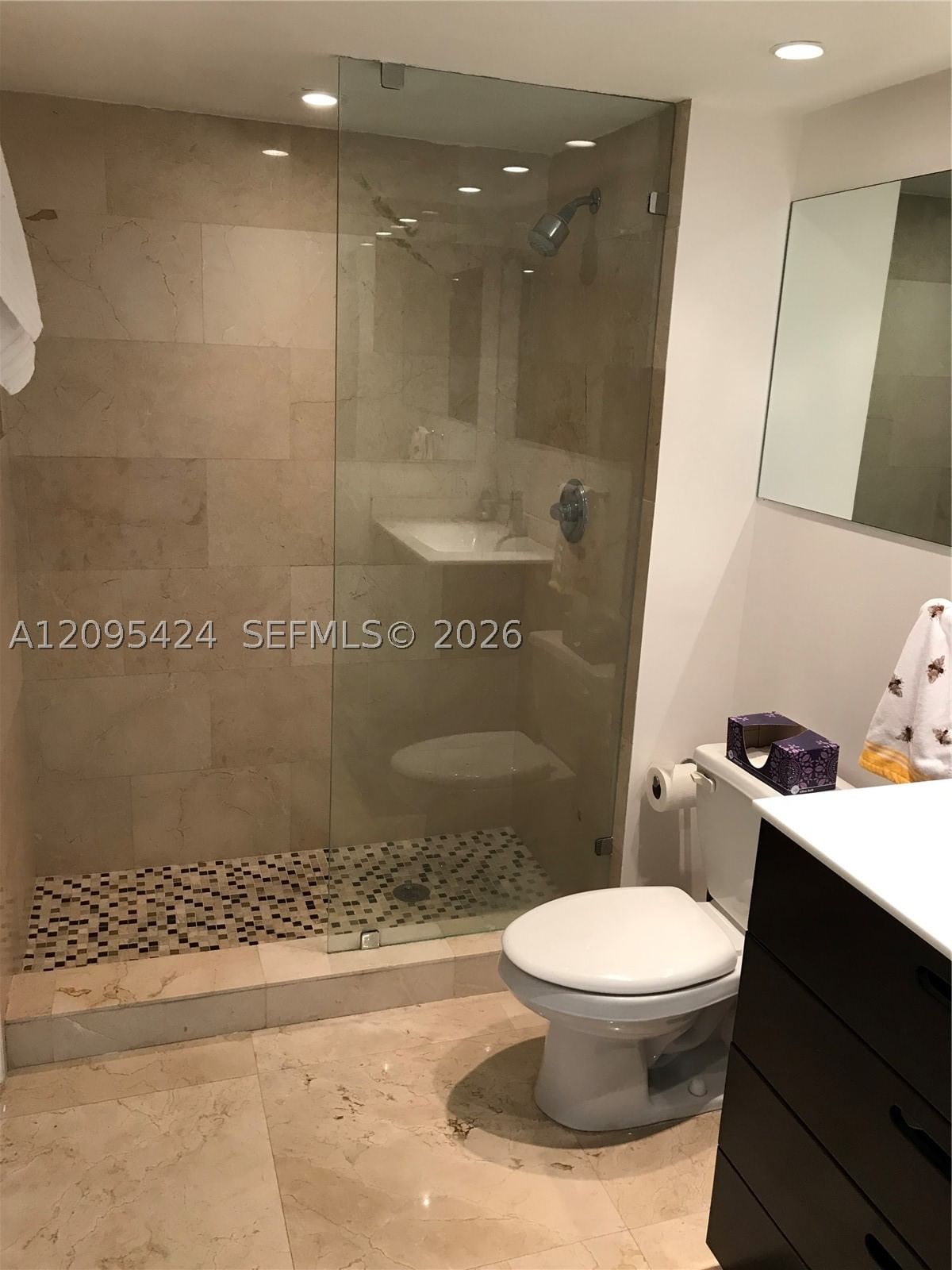 Real estate property located at 90 Alton Rd #2711, Miami-dade, Yacht Club At Portofino C, Miami Beach, FL