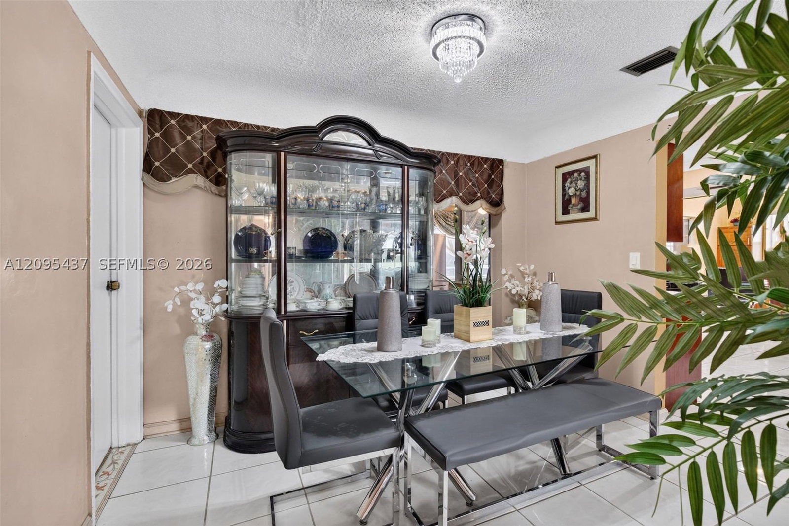 Real estate property located at 8508 Long Acre Dr, Broward, Knolls 1st Section, Miramar, FL
