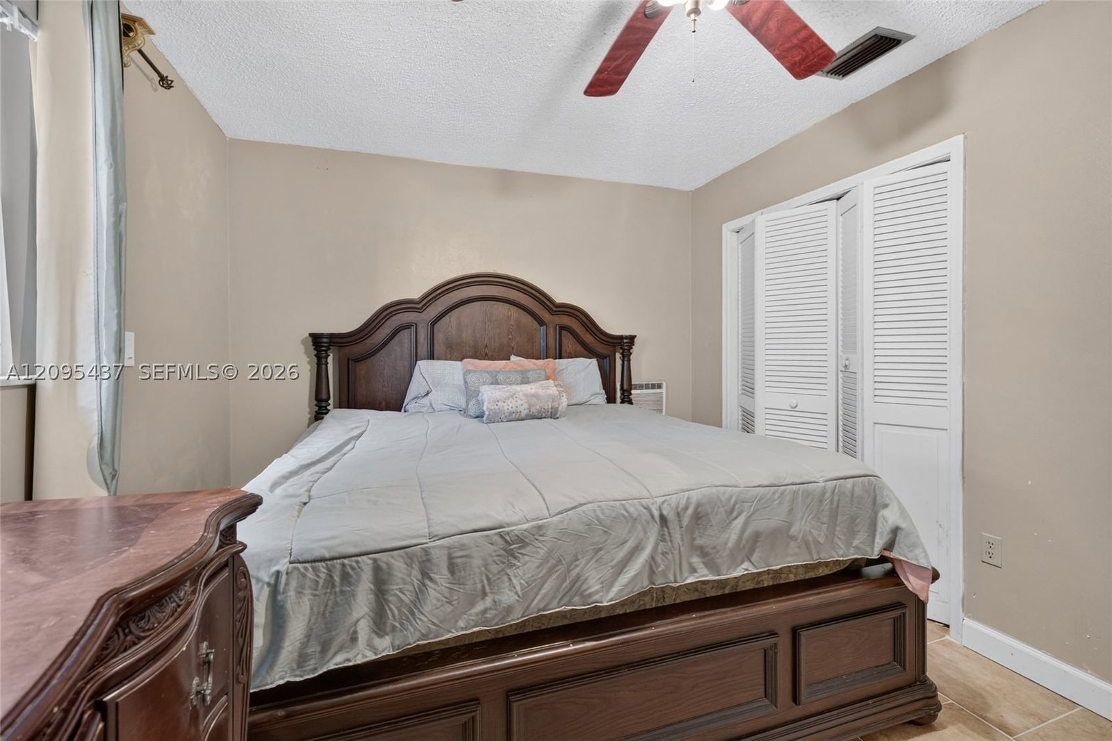 Real estate property located at 8508 Long Acre Dr, Broward, Knolls 1st Section, Miramar, FL