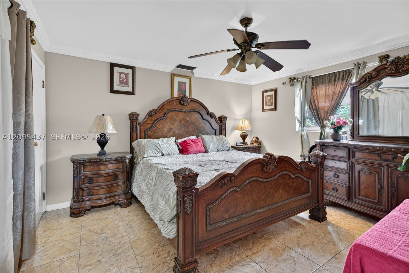 Real estate property located at 8508 Long Acre Dr, Broward, Knolls 1st Section, Miramar, FL